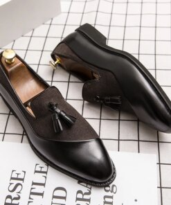 Fashion Business Dress Men's Shoes Classic Leather Men Suits Shoes Slip-On Oxfords Shoes Party tassel designer shoes