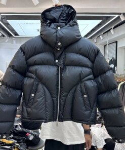 Winter hooded down jacket thickened
