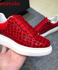 Genuine Leather Sneakers Men Flats Casual Shoes Men Stone Pattern Thick Bottom New Men Leisure Shoes Red Black Chaussures Sport