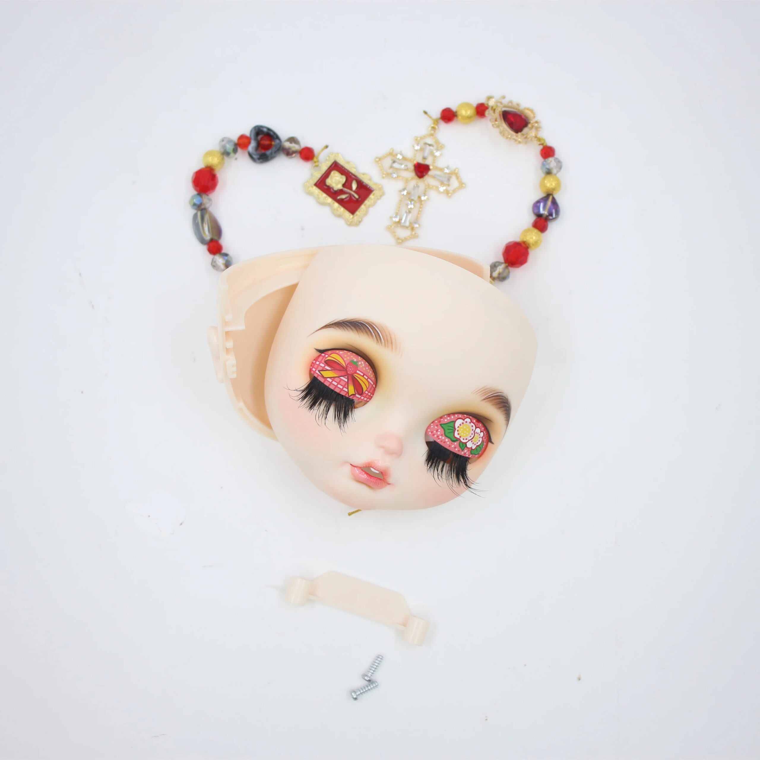 face eyes drawstring
