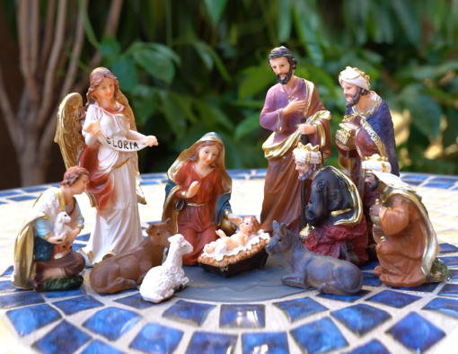 Christmas Decoration Nativity Scene Set Christmas Ornament Indoor Nativity Crib Manger Baby Jesus Statue Figurines Holiday Gift